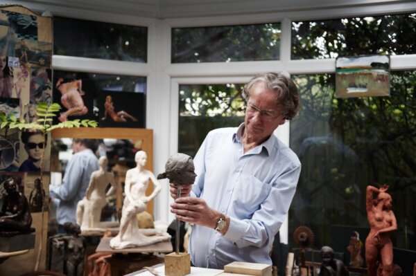 Gilbert Whyman MRBS in his studio